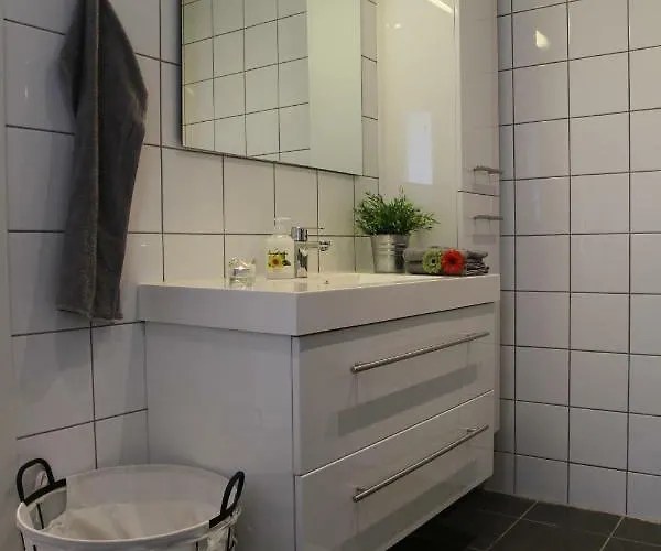 Apartment Saga Caves