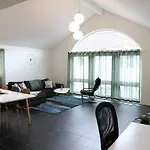 Saga Caves Apartman *